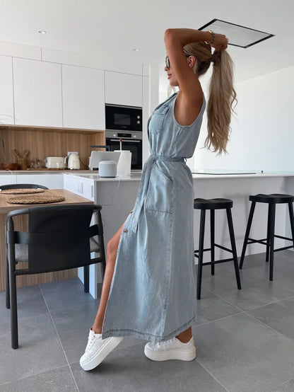 Riviera Denimjurk – Mouwloze Maxi Jurk met Ceintuur