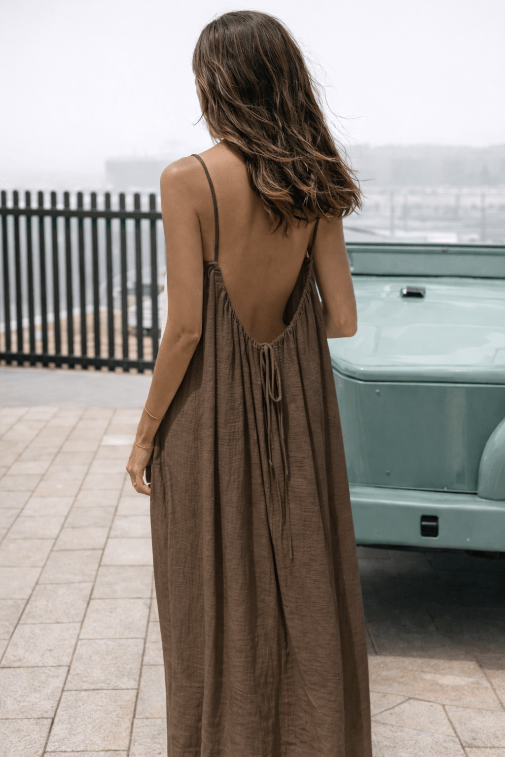 Serafina Maxi Jurk – Elegante Jurk met Open Rug