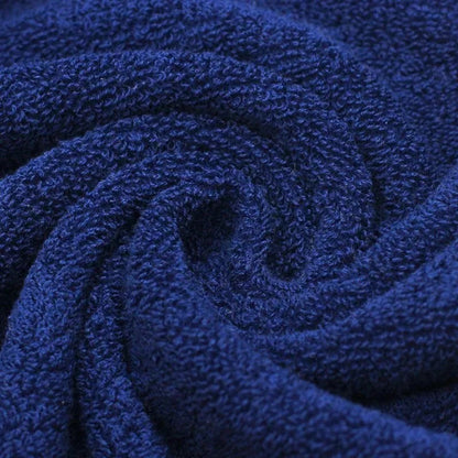 Santorini katoenen handdoek zachte badstof close-up in marineblauw – Elyssor Fashion