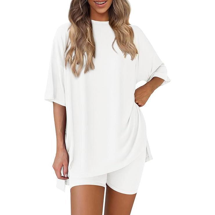 Siena witte loungeset met oversized tee en biker short – Elyssor Fashion