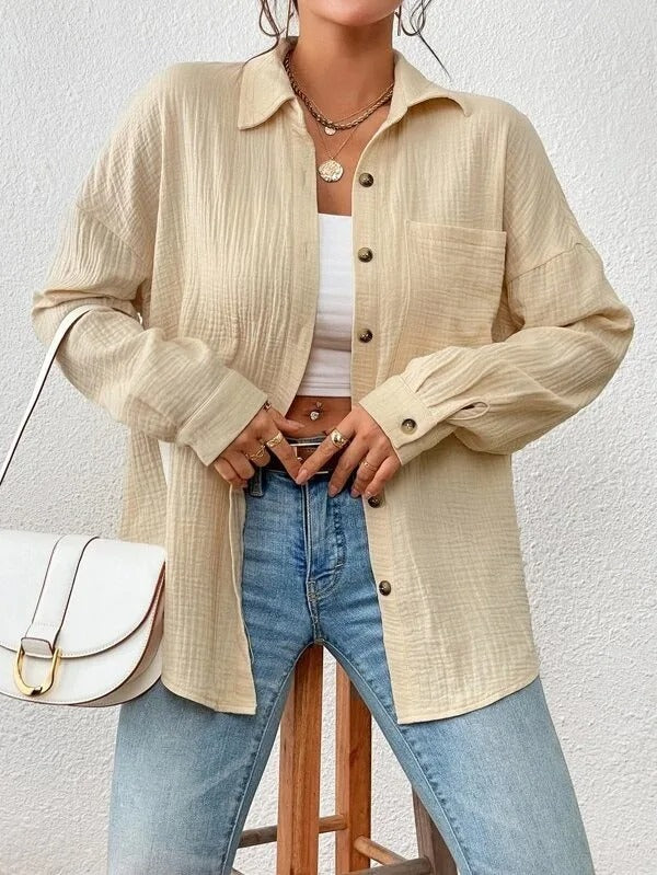 Mila Blouse – Witte Oversized Blouse met Knoopsluiting
