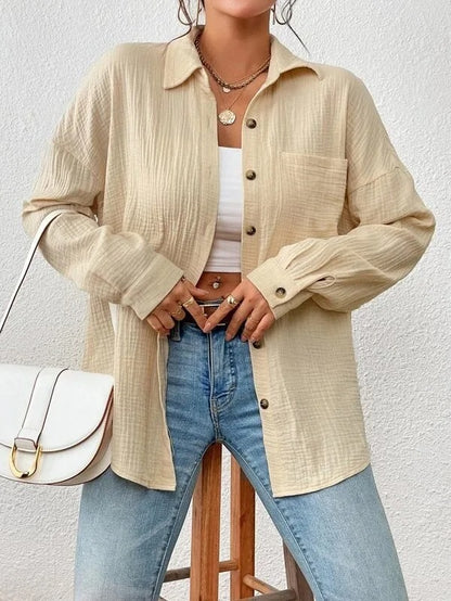 Mila Blouse – Witte Oversized Blouse met Knoopsluiting
