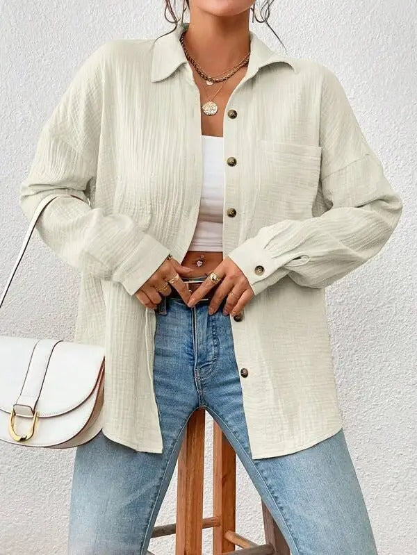 Mila Blouse – Witte Oversized Blouse met Knoopsluiting